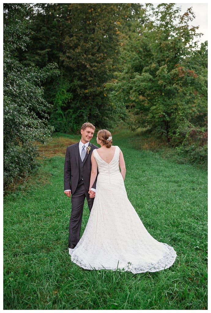 Blue Mountain Wedding. Owen Sound wedding photographer. Grey Bruce wedding photogrprapher. Wedding photography by Candra Schank Photography.